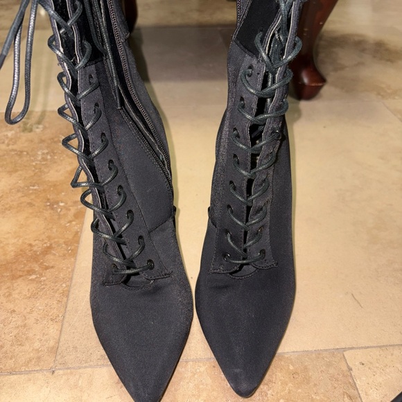 AKIRA Black Lace-Up Heeled Boots - Picture 3 of 3